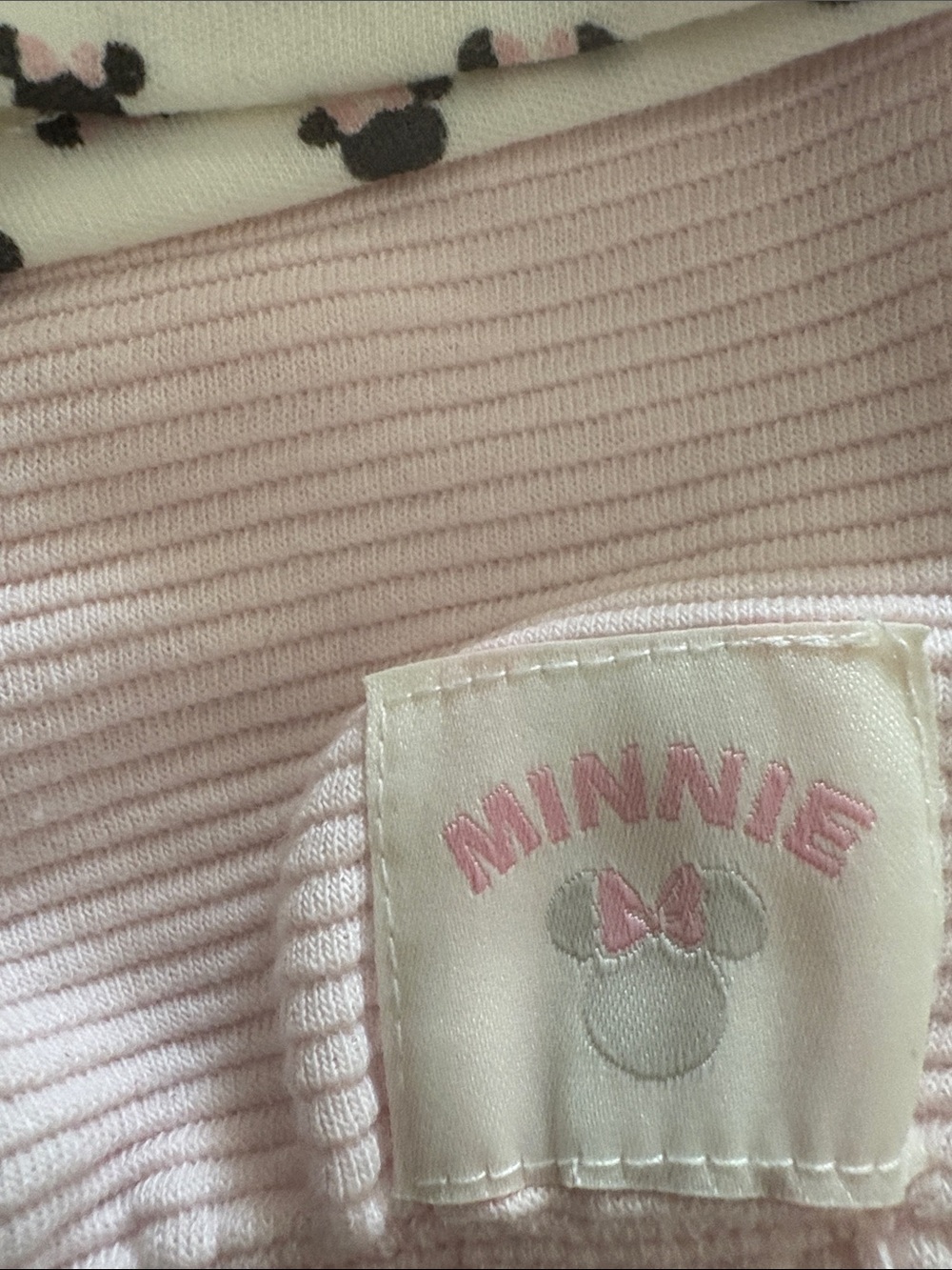 Disney Baby Two-Piece Minnie Print Set - White & Pink - Picture 5 of 5